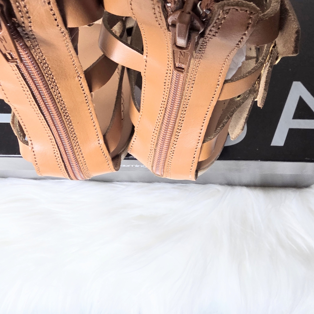 AQS Tan Leather Sandals - Picture 5 of 8